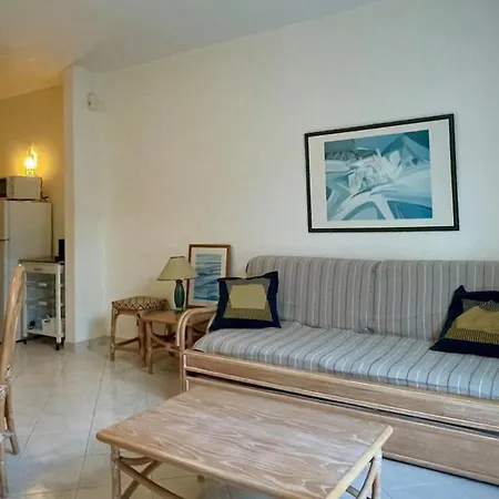 By The With Pool And Kids Area Appartement *