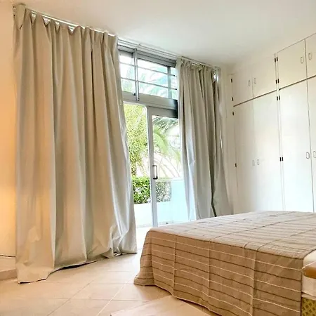 Appartement By The With Pool And Kids Area Albufeira
