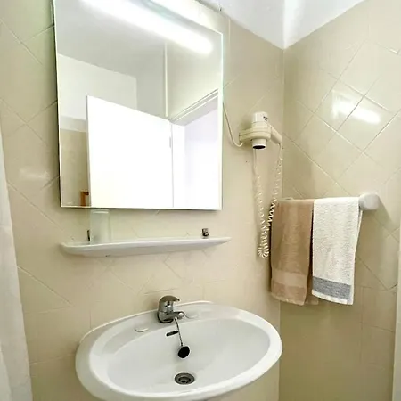 Appartement By The With Pool And Kids Area Albufeira